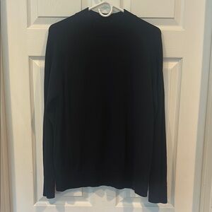 Quince Black and Blue Crewneck Sweaters